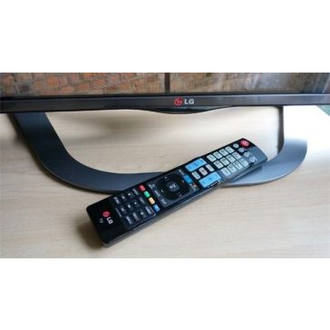   LG 42LA620S Full HD 200Hz 3D Smart WiFi LED televízió 42" (107cm)